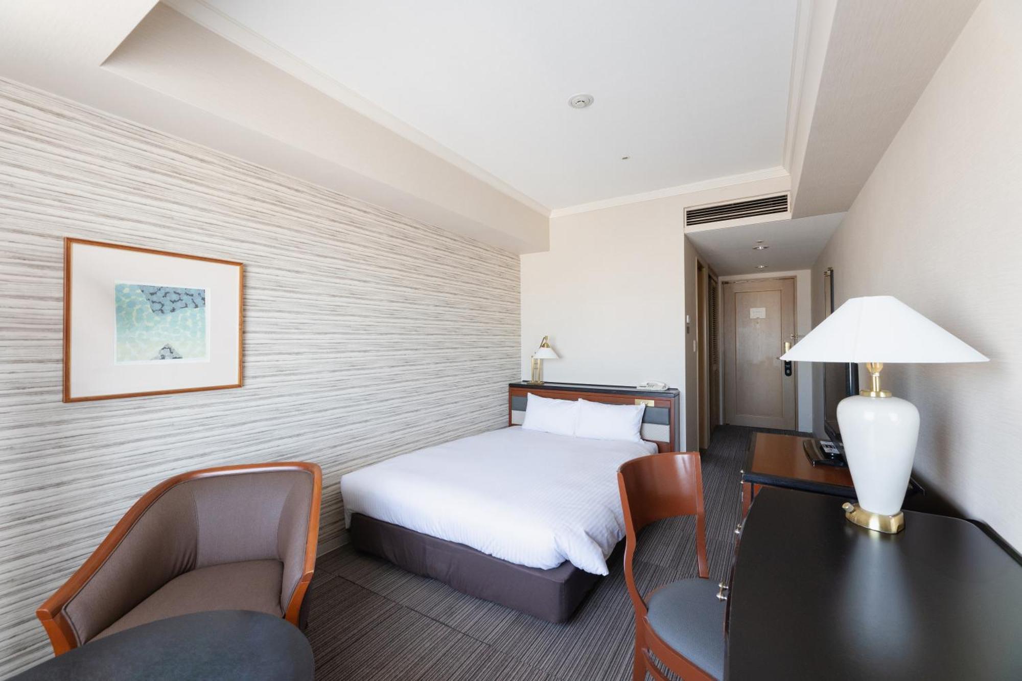 The Qube Hotel Тіба Екстер'єр фото